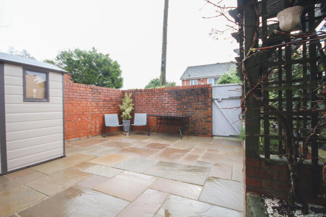 Photo 10