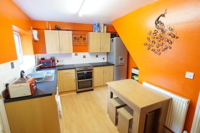 Dining kitchen