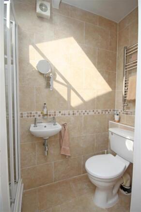 Shower Room/Wc