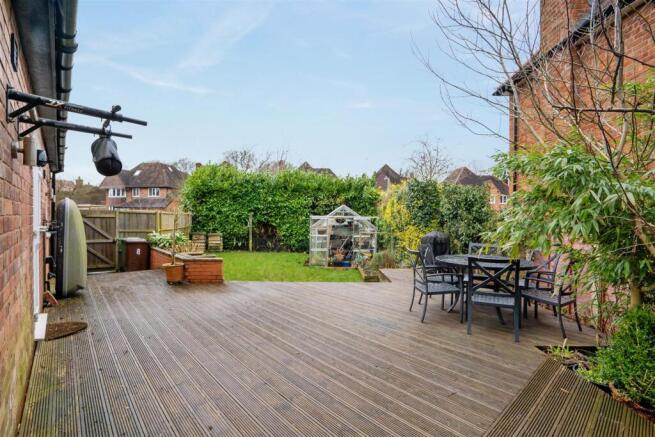 8 Buryfield Road_5.jpg