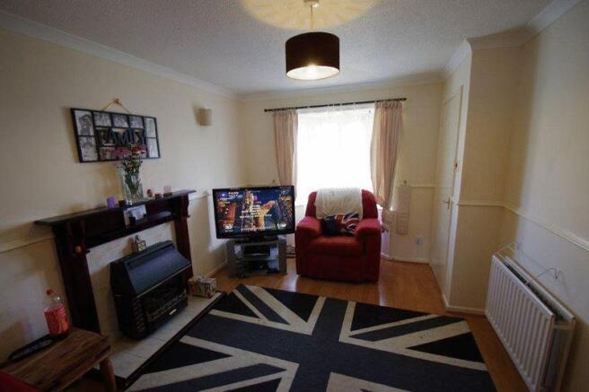 LIVING ROOM 2