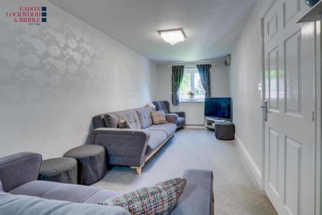 4 bed Terraced for sale Image 9