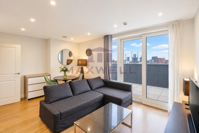 Celestial House For Sale - London, E14 (5) (Copy).