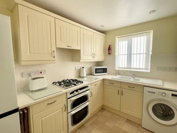 Kitchen.JPG