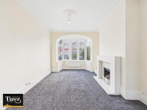 CAM03440G0-PR0566...