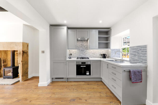 2 bed Terraced for sale Image 4