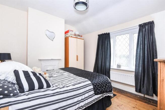 Bedroom1.jpg