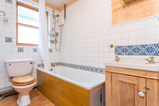 First Floor Bathroom