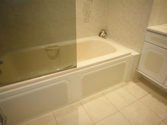 Ground Floor Bathroom