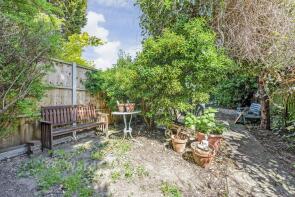 22, Oaklands Road, Bexleyheath DA6 7AJ
