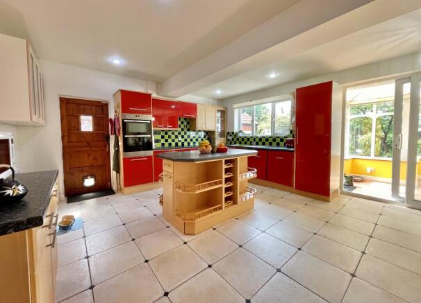 Kitchen 1