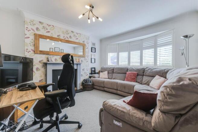 3 bed Semi-Detached for sale Image 7