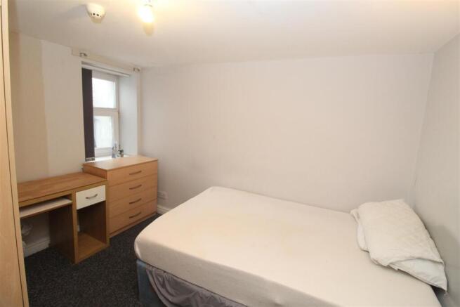 Merthyr Street, Cathays, Cardiff, CF24 4JL – pohled 6