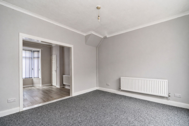 3 bed Terraced for sale Image 10