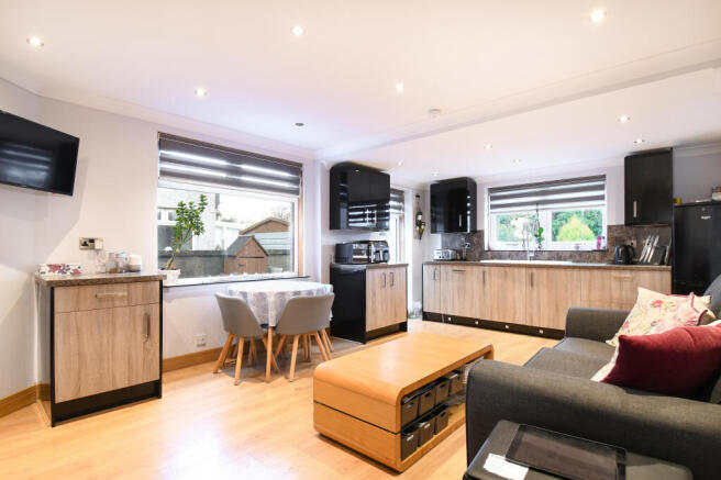Family Dining Kitchen