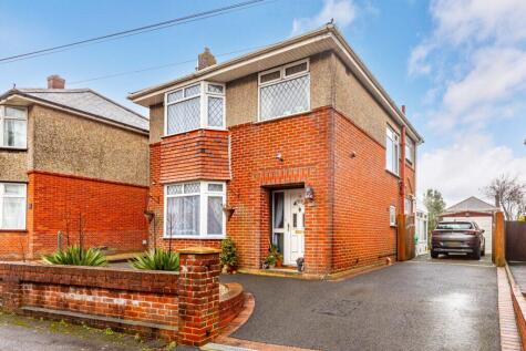 Hood Crescent, Bournemouth, BH10 4DA
