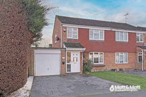 2, Hutsons Close, Wokingham RG40 1QB