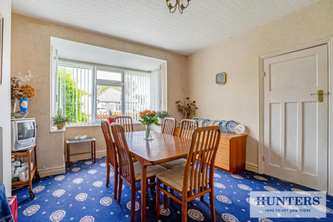 4 bed Semi-Detached for sale Image 8
