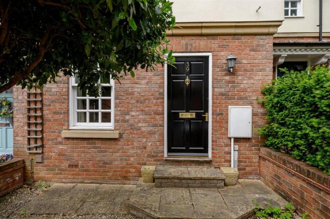 3 bed Terraced for sale Image 5