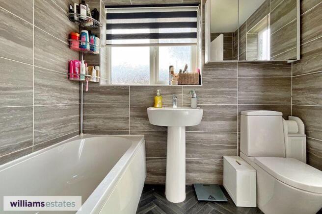 Family bathroom