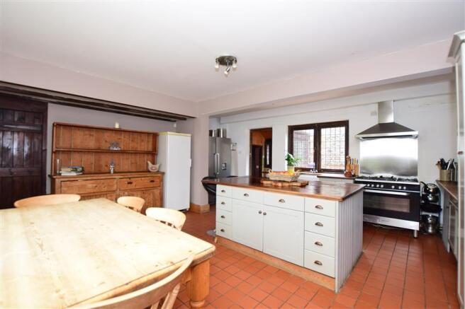 Kitchen/Dining Room