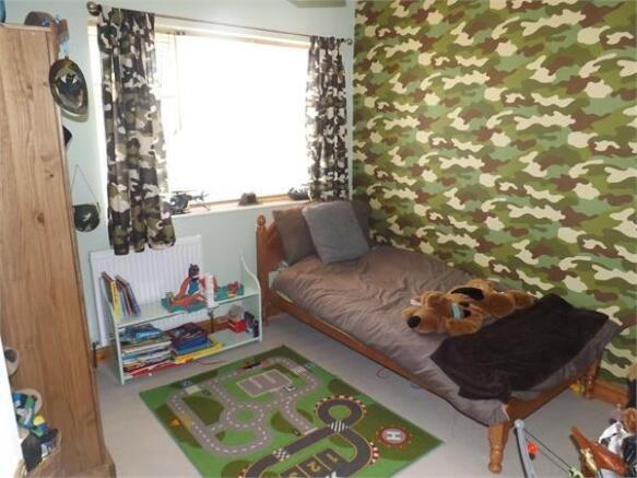 Photo 12