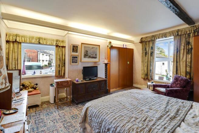 3 bed Detached for sale Image 12