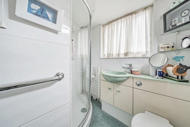 For Sale by Aspire Residential - Offington Lane