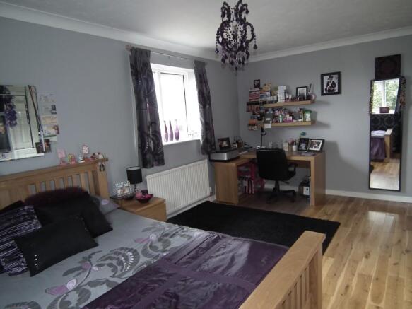 Photo 11