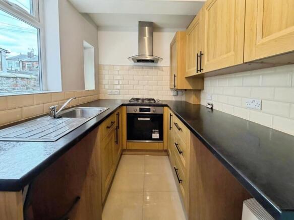pbox-kitchen-344905.jpeg