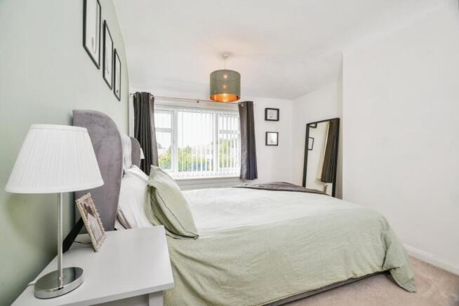 3 bed Semi-Detached for sale Image 5