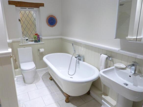HOUSE BATHROOM