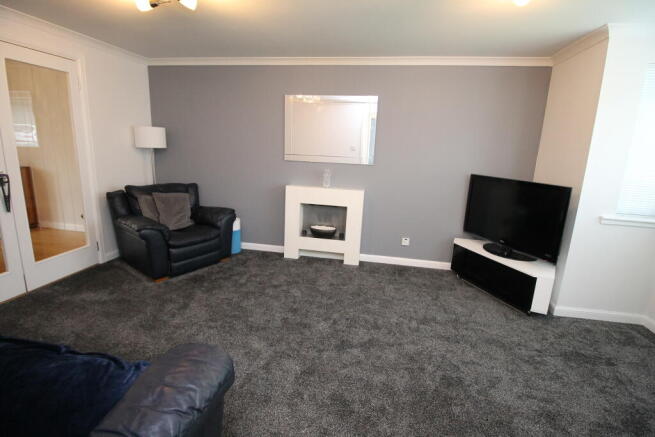 Bonnyvale Place, Bonnybridge, Falkirk photo 4