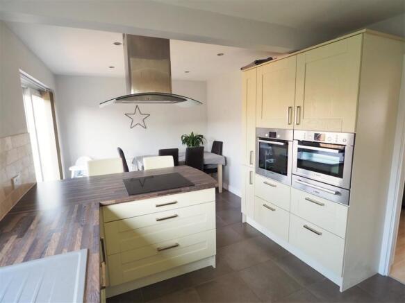 Open Plan Dining Kitchen 899
