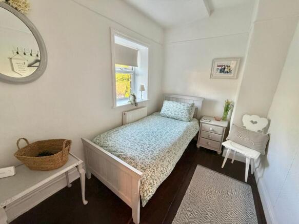 2 bed Terraced for sale Image 12