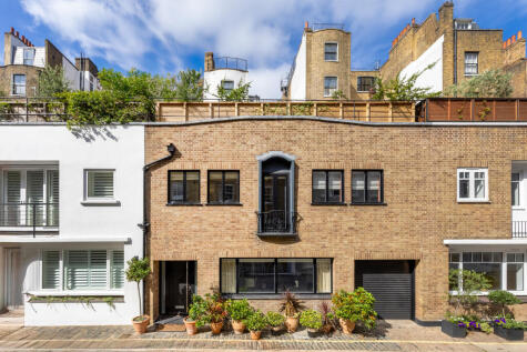 Montagu Mews West, Marylebone, London, W1H, United Kingdom
