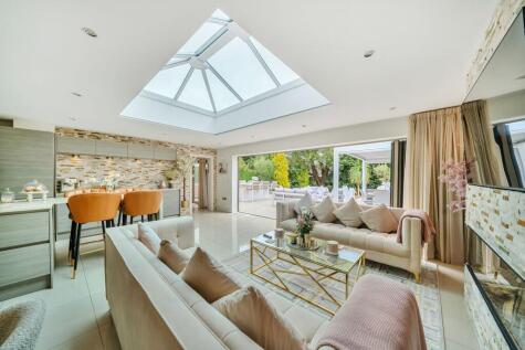 Petersfield Road, Bournemouth, BH7