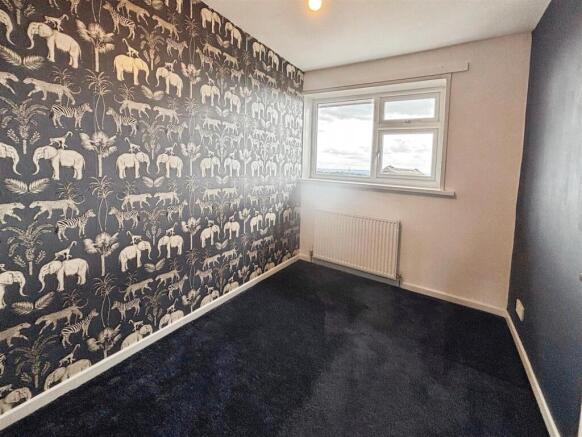 3 bed Semi-Detached for sale Image 9