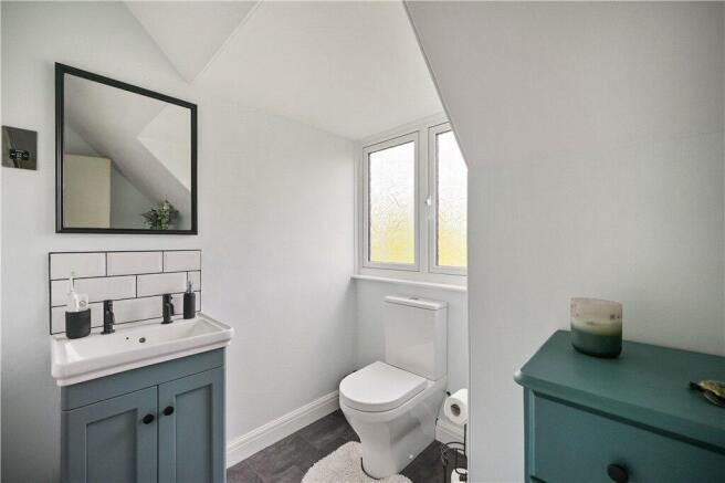 Refitted En-Suite