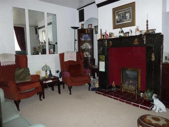 Photo 3
