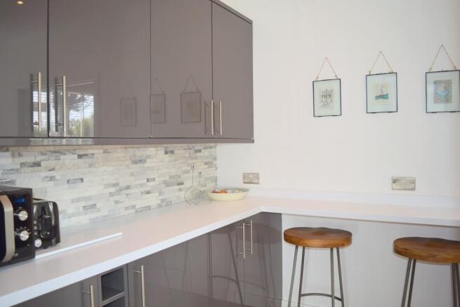 Breakfast Bar