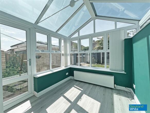 3 bed Semi-Detached for sale Image 8