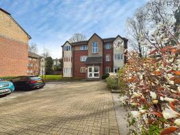 Flat 28, 64 66 Westwood Court, High Street, Southampton SO30 3DT