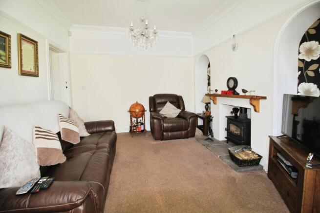 3 bed Semi-Detached for sale Image 9