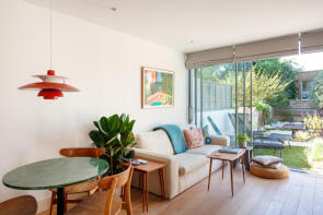 Flat 4, 198, Camberwell Grove, London SE5 8RJ