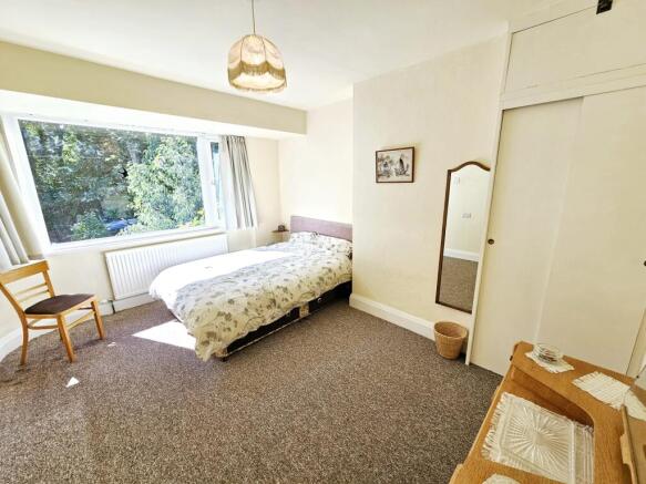 3 bed Semi-Detached for sale Image 7