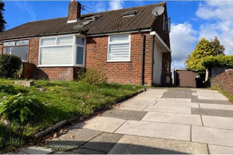 Hornby Drive, Bolton, BL3