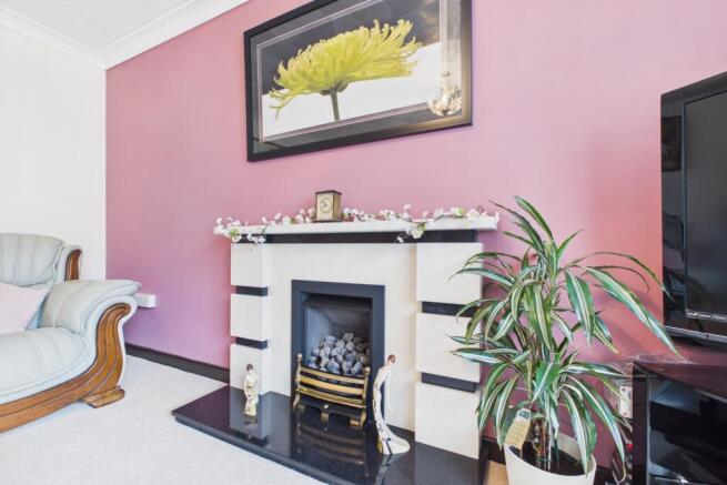 EweMove - Spalding - Culpins Close - Living Room