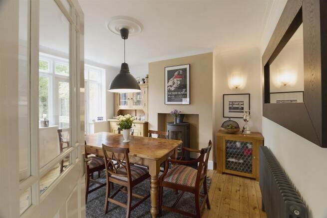 Dining Room.jpg