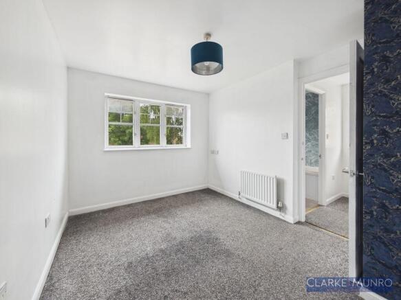 3 bed Semi-Detached for sale Image 7